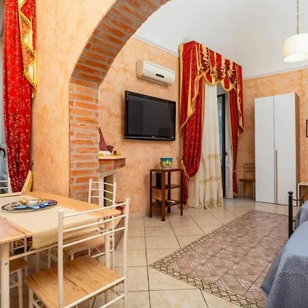 Evy House * Catania