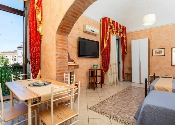 Appartement Evy House *